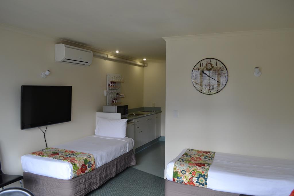 Colonial Lodge Motel Τούπο Εξωτερικό φωτογραφία